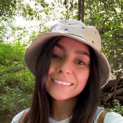 Amoureuse de la nature 🍃 Communicante engagée pour la biodiversité 🌸🦋🐨. @Nat_Solutions