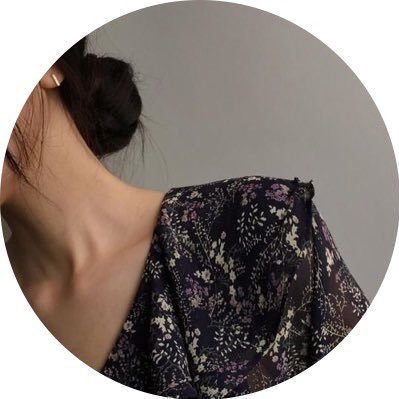 وعِند كرامتي سلاماً عليك وكأنك لم تُخلق🖤..
