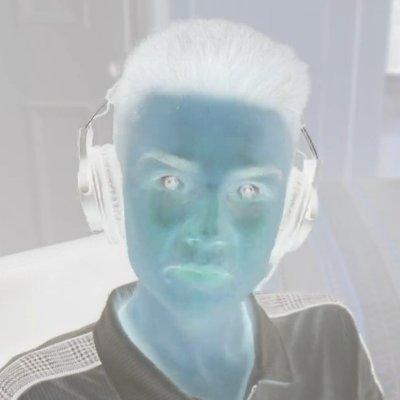 SmashthatL's profile picture. nothing.