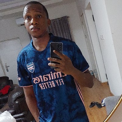 Just a passer by wearing a smile😁😁.. Islam, Software Developer, Arsenal, F1, Techie!!