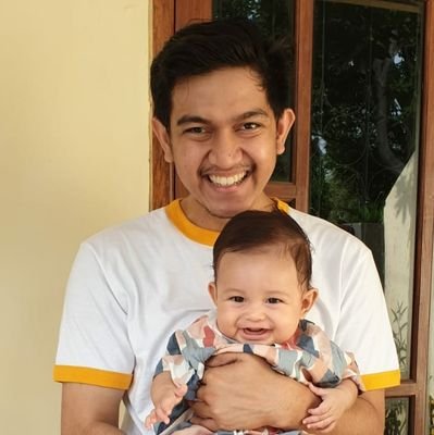 Yogigy's profile picture. Gold maker