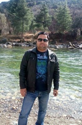 Sinhamk9's profile picture. 