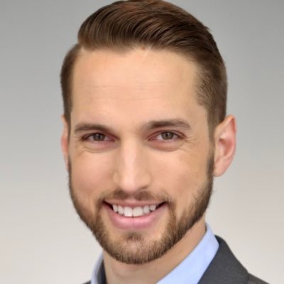 👨🏻💻 iOS Developer • Philosopher • Optimist • Watcher of sports I have never played: 🏈 @Eagles, 🏀 @Sixers