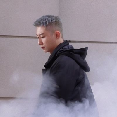 王媳妇
王一搏😘王嘉尔😘王大陆😘王安于,可是最爱的人是 黄景瑜 🐟🐟