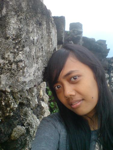 name: kharisma
ttl: tulungagung, 25 June
alamat: Surabaya city
pkerjaan: mahasiswi