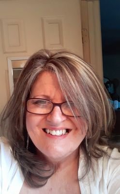 ellie8988's profile picture. I love life!