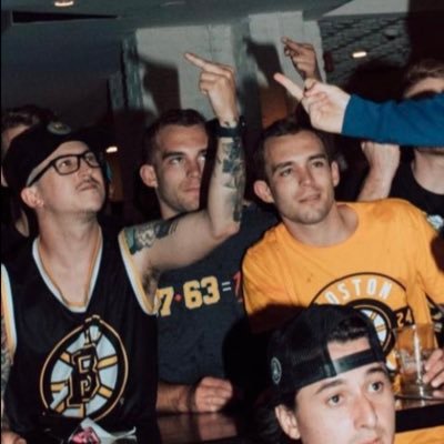 I’m a guy who wears a tank top/ diehard bruins fan