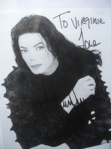 Been a Michael fan since the age of 10 (Billie Jean video). Saw many concerts from the Bad Tour onwards. Met Michael several times...Following the Rabbit!...