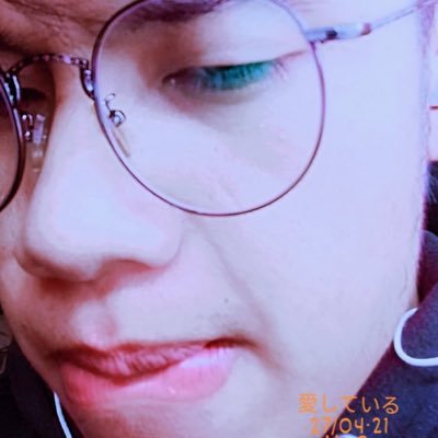 5886e52c45ee423's profile picture. senja di batas kota