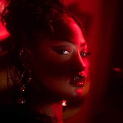 _Summer_Glitter's profile picture. Baby gyal for life🧚‍♀️|unapologeTHICK💦|Eclectic and erratic optimist🌈|BARBZ🦄|OUTSIDER🦍|30BG😈|SIMI-ARMY🐬|TITAN🔱|REBEL GANG🕊|