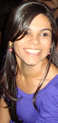 :)... Eu vivo de sentir, o que no coração dar paz ... ♪