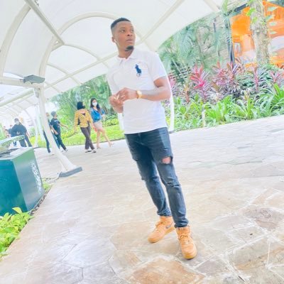 ikechukwujkt's profile picture. Alexithymia describes a person who has a difficult time expressing their feelings to others