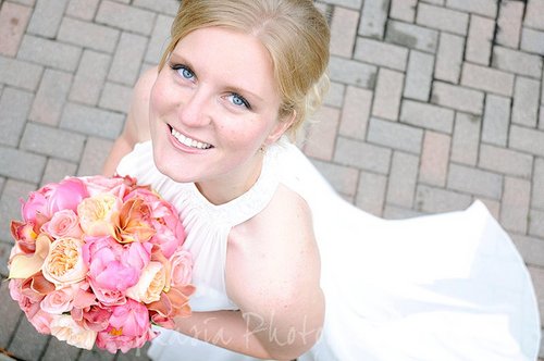 kaylabee18's profile picture. Wife to @CHeimerman_SVM. Mommy of twin girls. Journalist. Runner. Foodie. Dog mom. #Brewers fan. Blogger at http://t.co/483AZKPe.