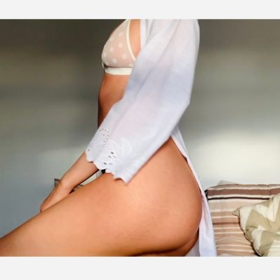 Alissa_rae6's profile picture. Petite Irish girl ☘️ 21 years old 🍑https://t.co/23Q0vdnArg