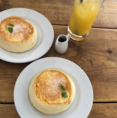 7T92GPmdyPQ8iJU's profile picture. 国共