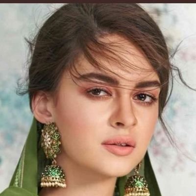 _saNvi1's profile picture. 🙏🏻ॐ नम: शिवाय 🙏🏻
  #३ह  NO DM please