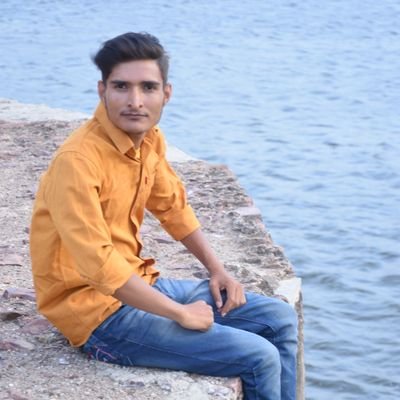 RINKESH72560782's profile picture. student