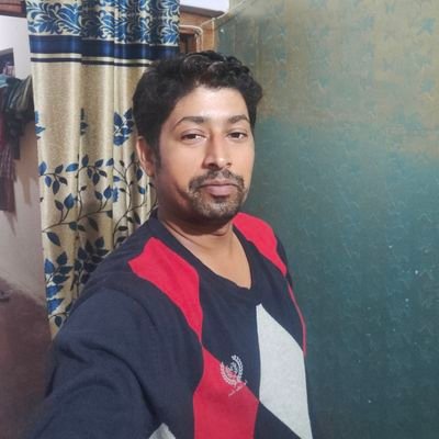 जिंदगी कुछ भी नहीं तेरी मेरी कहानी है।