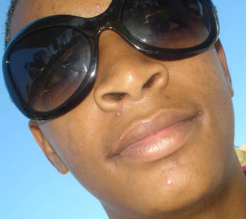 #  Sou αquele que você NUNCA serα,
    Posso nαõ ser perfeito,
Mαis sαõ os meus defeitos que fαzem eu ser único.