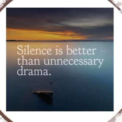 rimmi_era's profile picture. An Introvert...☺️