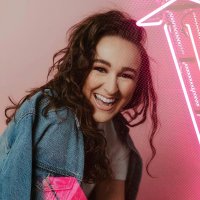 Madeline McDonald(@MadelineMcMusic) 's Twitter Profile Photo