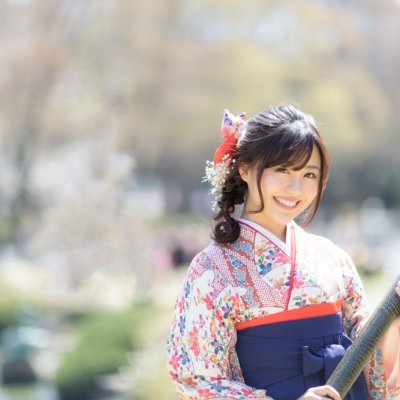 Maki99452279's profile picture. 【収支バクアゲ競馬予想🔥】年間収支マイナス59万→プラス109万✨"超"がつくほどの競馬どシロートが、天才馬券師かのように的中させて理由！公式LINEで予想に役立つアレをお届けします🙊✨プラス収支の人は来ないでね！LINE→https://t.co/P3AJv6IR4I