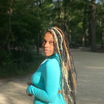 AQTE_'s profile picture. 