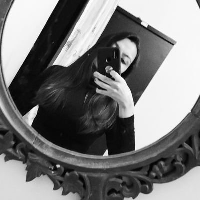 swaminiii's profile picture. Writer studying law.