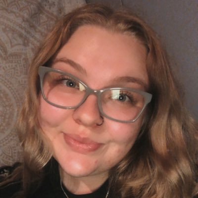 _emmagrace10's profile picture. out here making waves