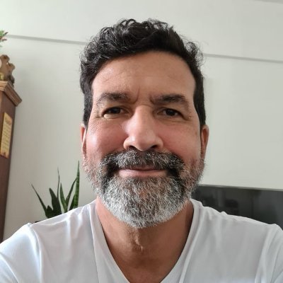 MeninoAndreaze's profile picture. 