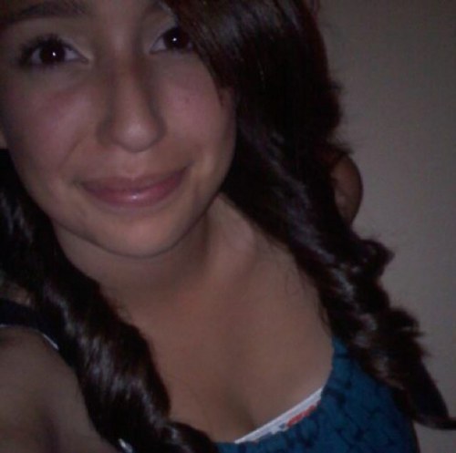 KikiSmithhh's profile picture. Lets make this short. funny, loves Ne-Yo :), short, loud, loves too cuddle, likes too dance, and loves too sing. loves my Kid :)