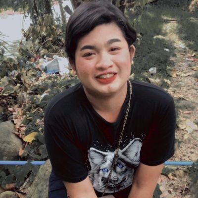 IbtcHy7V2smMpGJ's profile picture. น้องเกีย