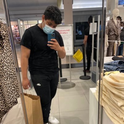 geo04800253's profile picture. Im just here to read