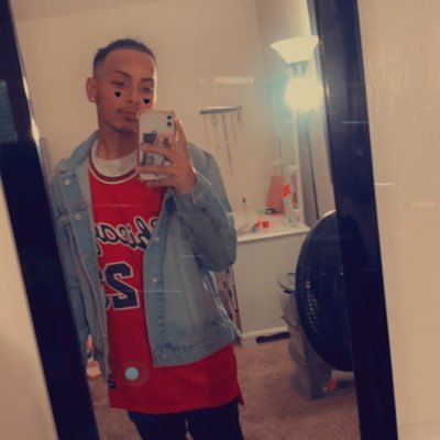 _moraone's profile picture. 030517❤️