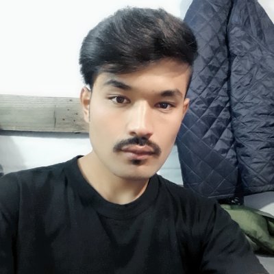 رفتم که بخوانم و بسازم وطنم را 😔
خون کرد کتابم وشکستن قلمم را 😭