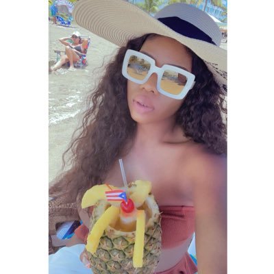 🌸Out Here Creating Life-Lasting Memories🌸 ✨All For Fun✨ 💫 @Crystabel001 on IG🐥Write📝Wine🍾Travel✈️Nature🌴 ♌️🦁🔥