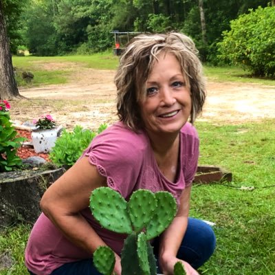 Vickihart1967's profile picture. I never give up. I may give out but I don't give up!                      $Vicki8288