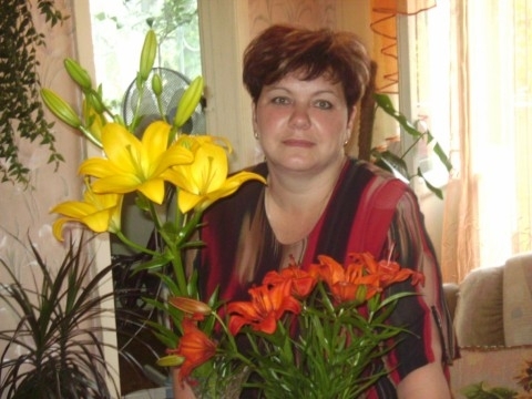 ElenaDanilova1's profile picture. Люби того, кем сердце дышит, кем мысли заняты всегда, того, кого глаза везде и всюду ищут, того, кого забыть нельзя!