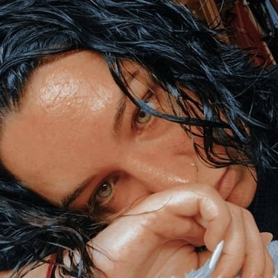Generación del 97 ❤️
INSTA: @gemhairstyles