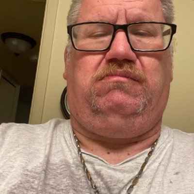 Aaronwi24147558's profile picture. An investor a caring and loving dad plus a great fan of twitter philanthropist and a good support body of it.