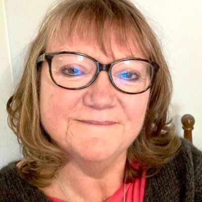@JayneElliott1