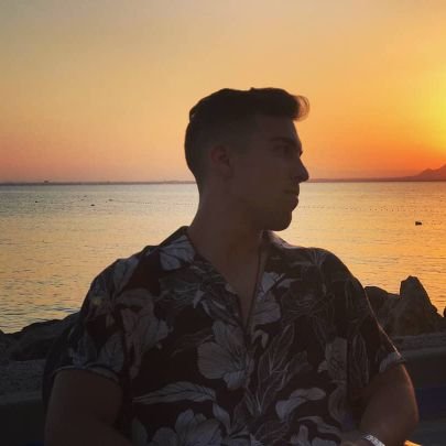 SergioTg5's profile picture. Ad Augusta Per Angusta.