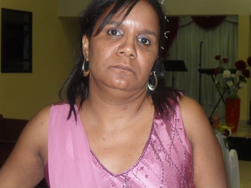 rgladys37's profile picture. Tão bom morrer de amor e continuar vivendo
Mário Quintana