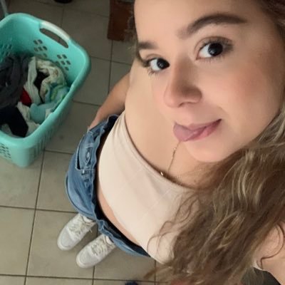 vickynator125's profile picture. cshs softball