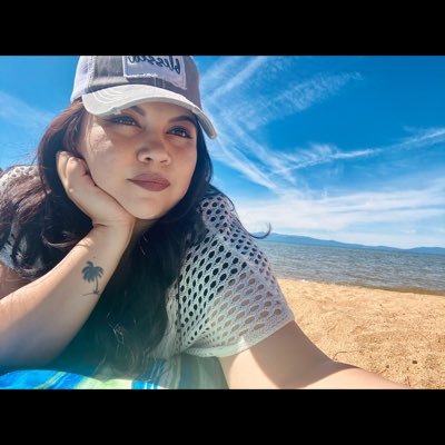 $Beeleo1027 I'm just a mom and wife. Life doesnt get any better than that✊🏼