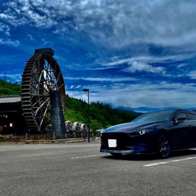 MAZDA3 FB 1.8XD 2019.7.13納車 日々プチカスタム中。 車歴:DEデミオ→MAZDA3 ギター ヤクルトファン 車好き、音楽好き、野球好きの方、仲良くしてください。