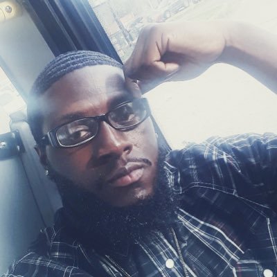HOOPER/COACH/TRAINER 🏀🏋🏿♂️ Mentor & Community Activist 🙌🏿 Building Better Men For The Future🙏🏿