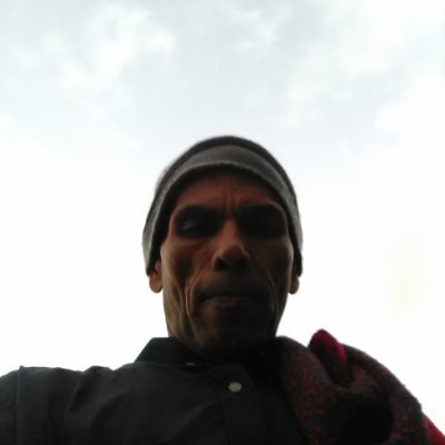 cantautor, comunicador alternativo, productor musical. Ando de paso en la tierra cumpliendo misión inculcando valores eternos...