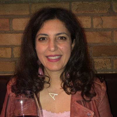 Lawyer and KM Leader | Wife and Mom | Lover of dogs, books, food and Toronto neighbourhoods | Lifelong learner (she/her). Tweets are my own.