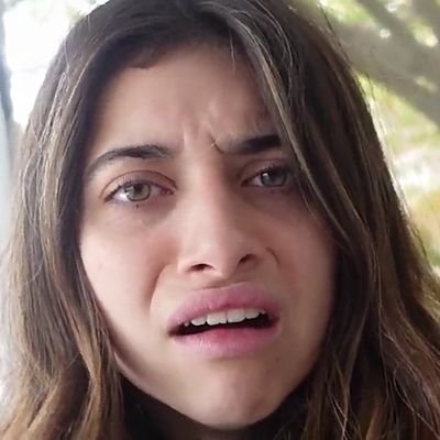 Lourdes_Nuneez's profile picture. Super cool no?